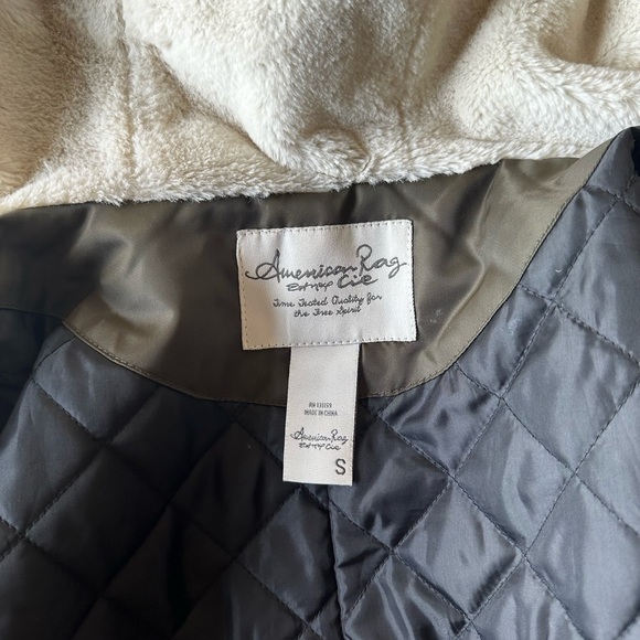 American Rag Coat - Picture 4 of 8